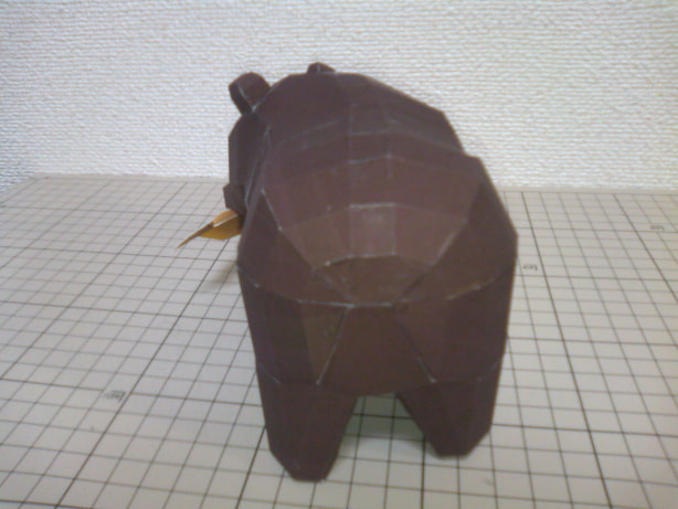 [ペーパークラフト] 木彫り風熊