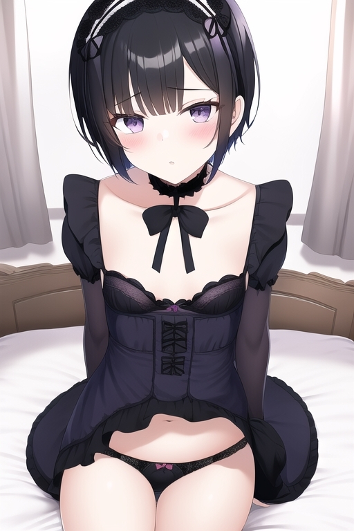 色白微乳美女、ゴスロリランジェリー詰め合わせ