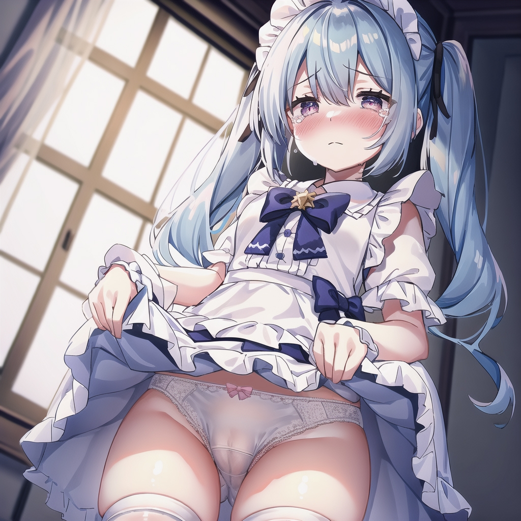 メイドちゃんが泣いてもパンツ見るのをやめない!