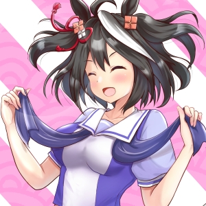 ウマ耳の女たち