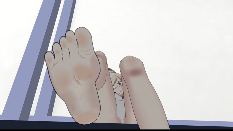 尾○カンナに踏んでもらう