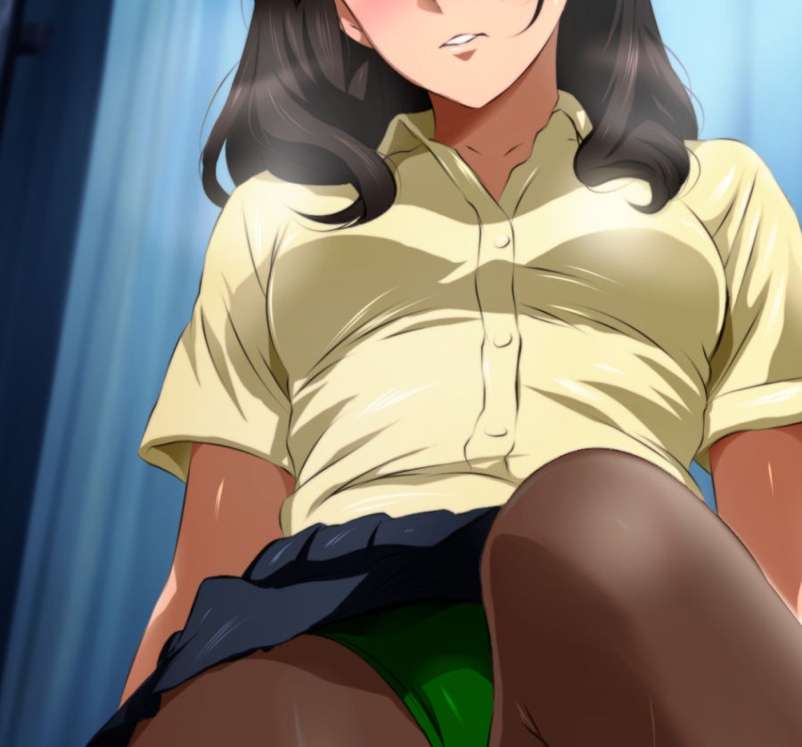 ローアングルお嬢様 越嶋伊織と制服ブルマ黒タイツ