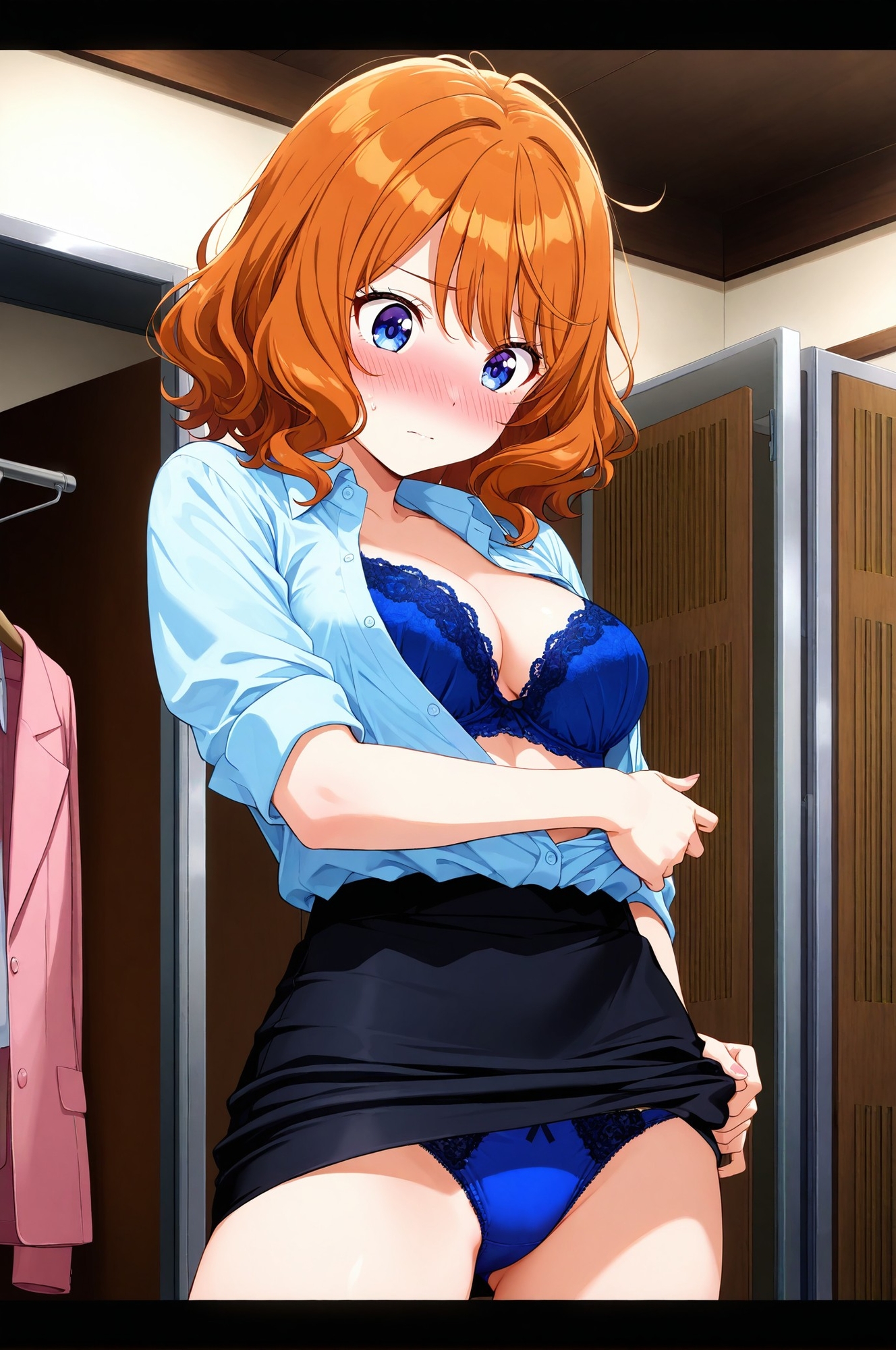 潜入女子更衣室 OLさん生着替え中