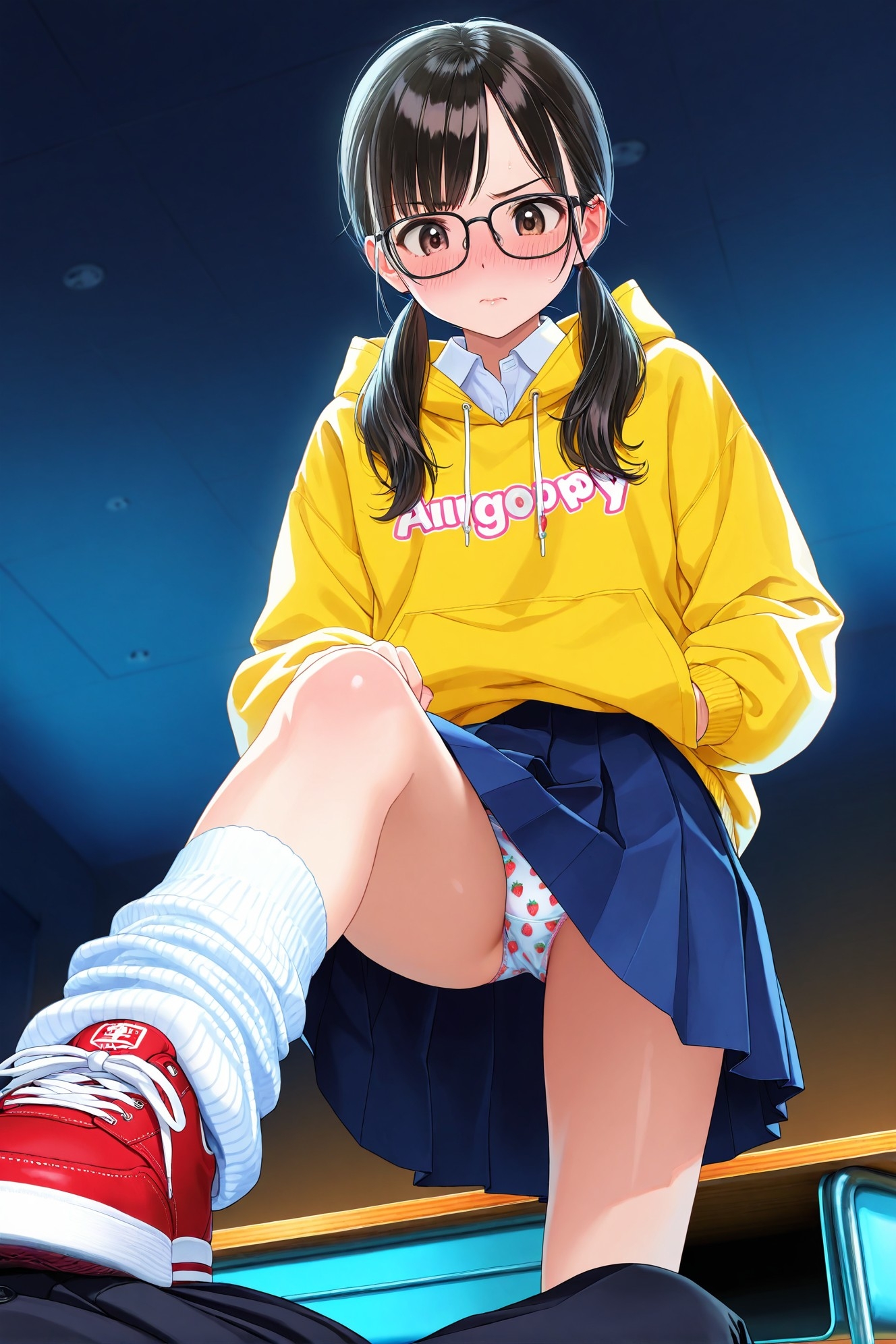 ルーズソックスJKの踏みつけパンチラ Vol.2