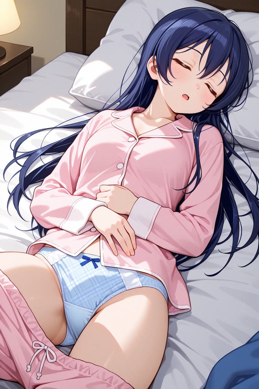 熟睡無防備アイドルにえっちないたずら！