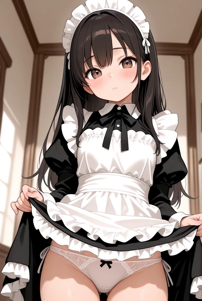 メイド服の女の子がパンツを見せてくれる